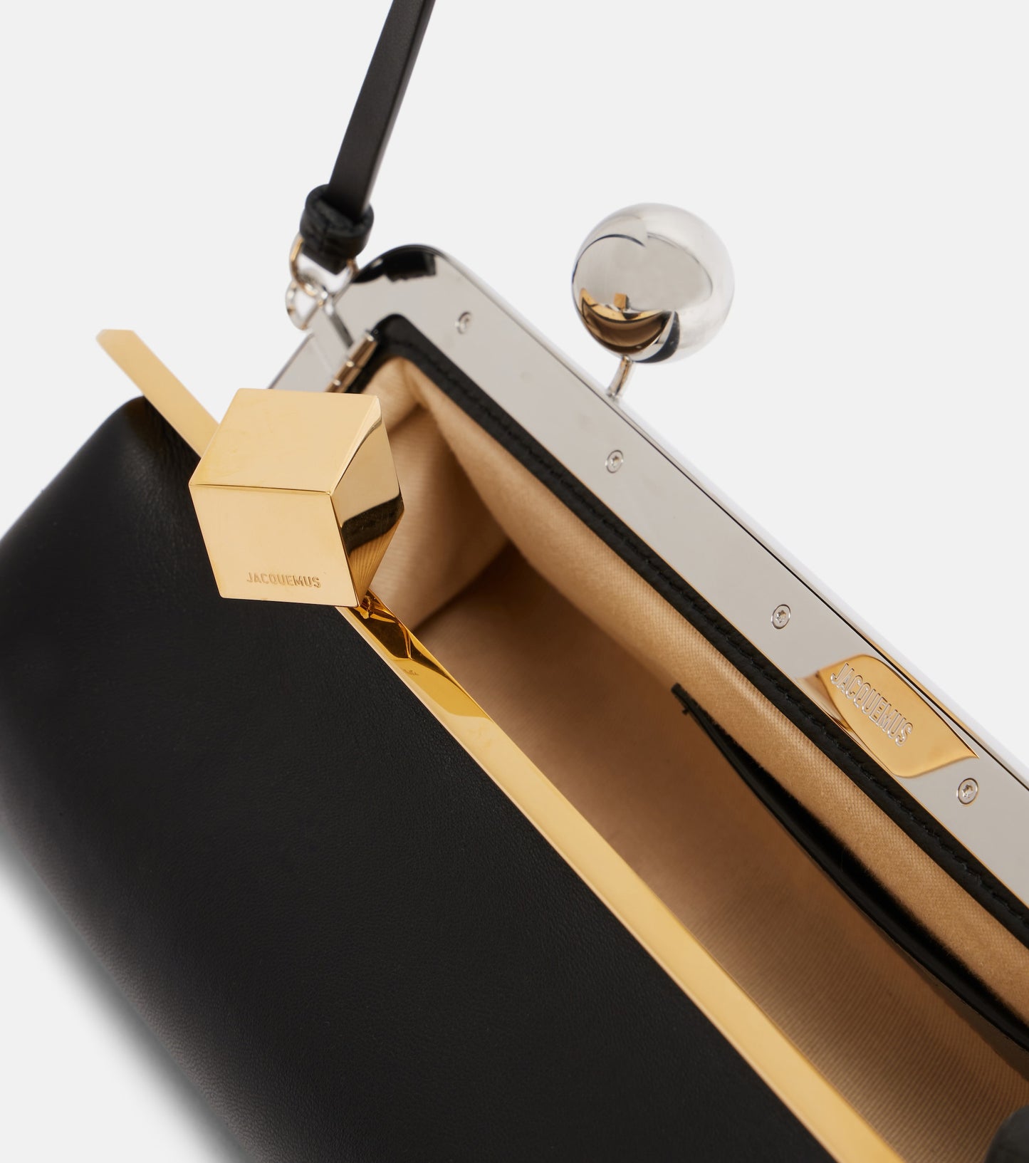 Black Frame Shoulder Clutch – Matte Baguette with Kiss-Lock & Strap