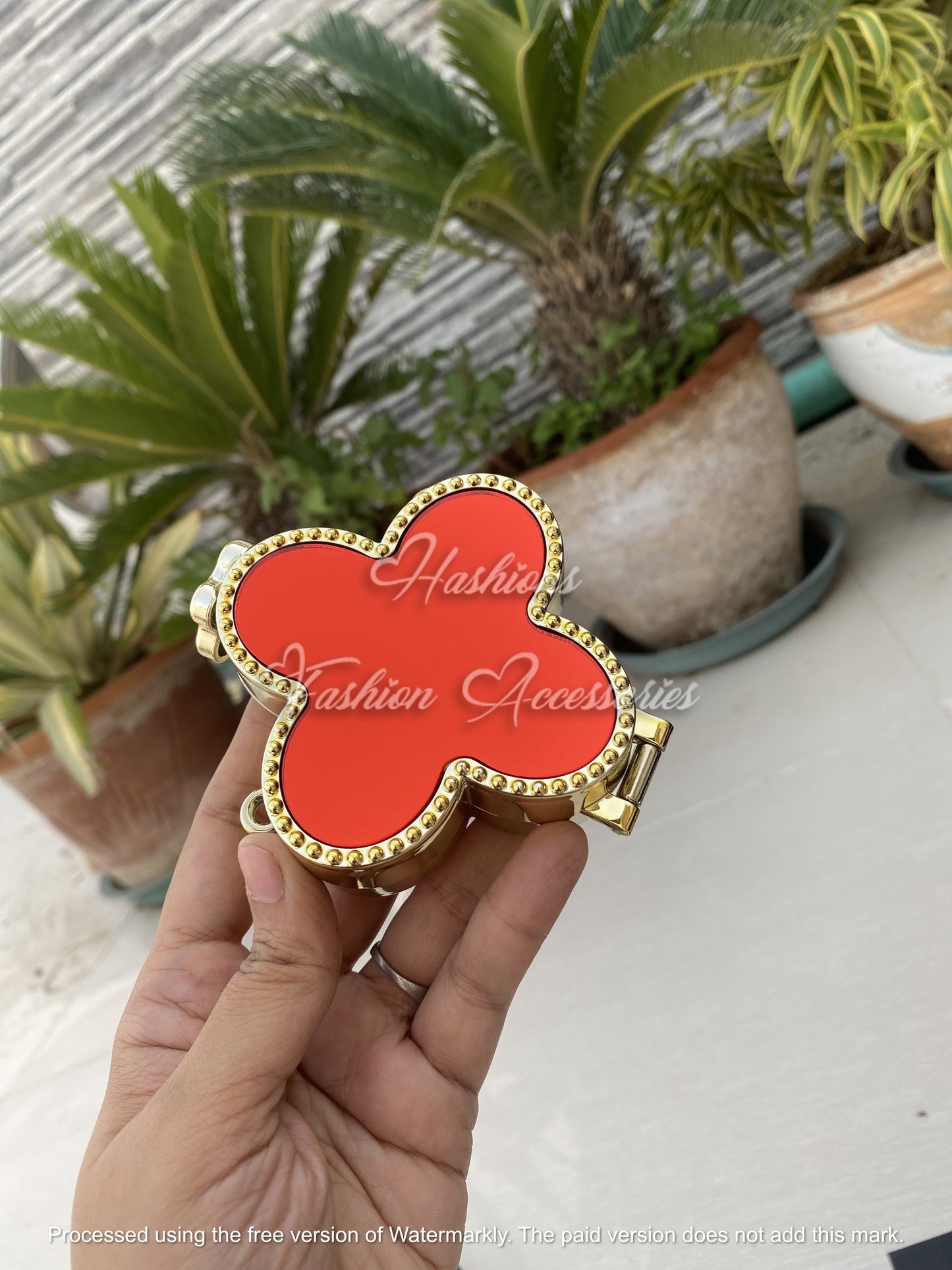 Bijou Clutch