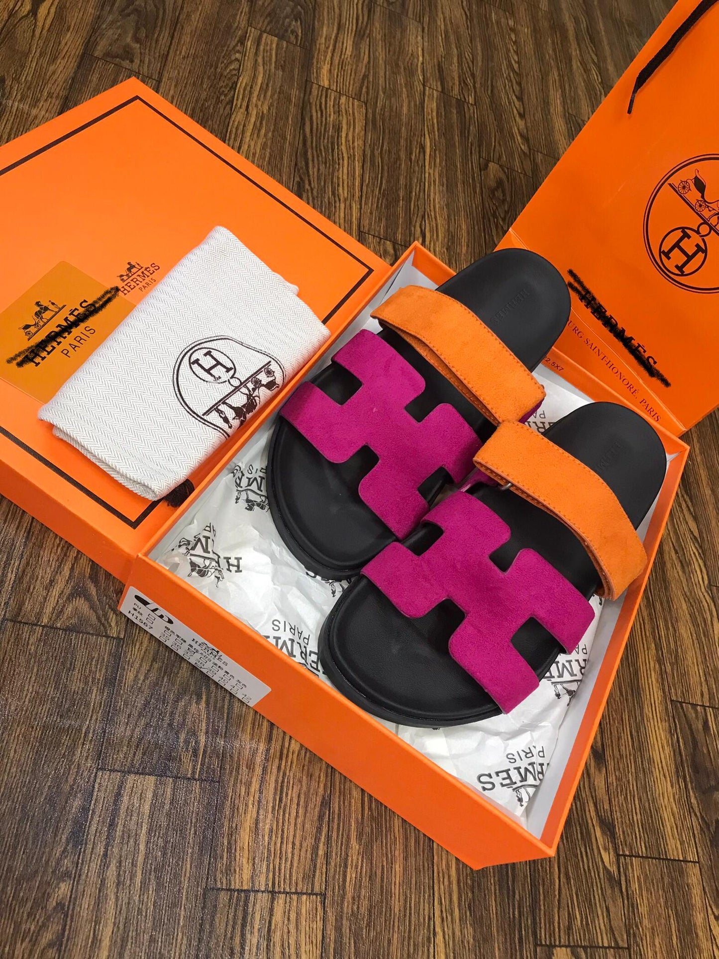 Chunky Sole H-Strap Slide Sandals - Comfortable Tan and Black Flats