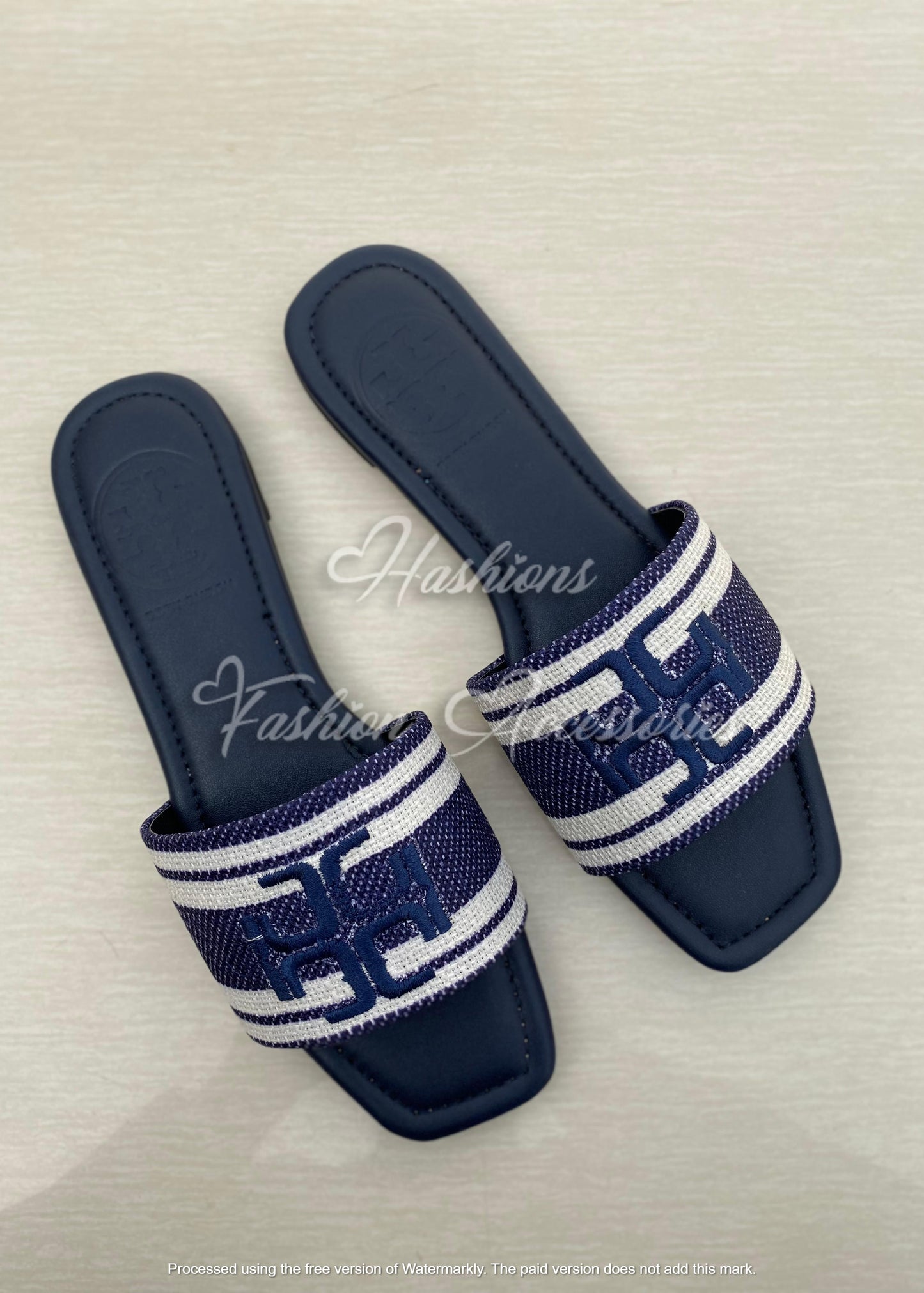 TB Jacquard Flats