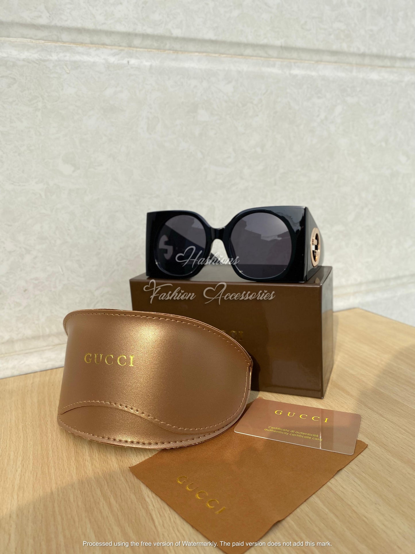 GG Round-Edge Sunglasses
