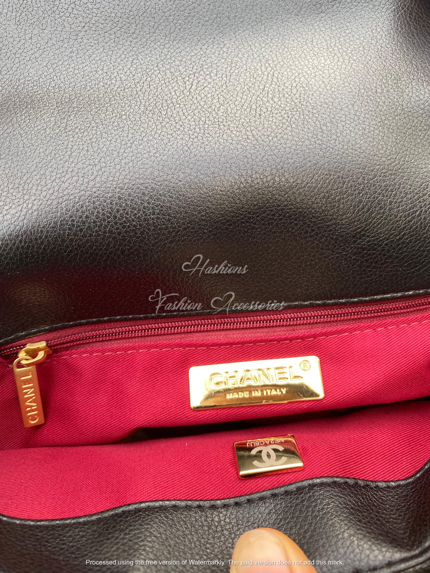 Hand-Crocheted Quilted Flap Crossbody/Shoulder Bag with Chain & Top Handle – Black