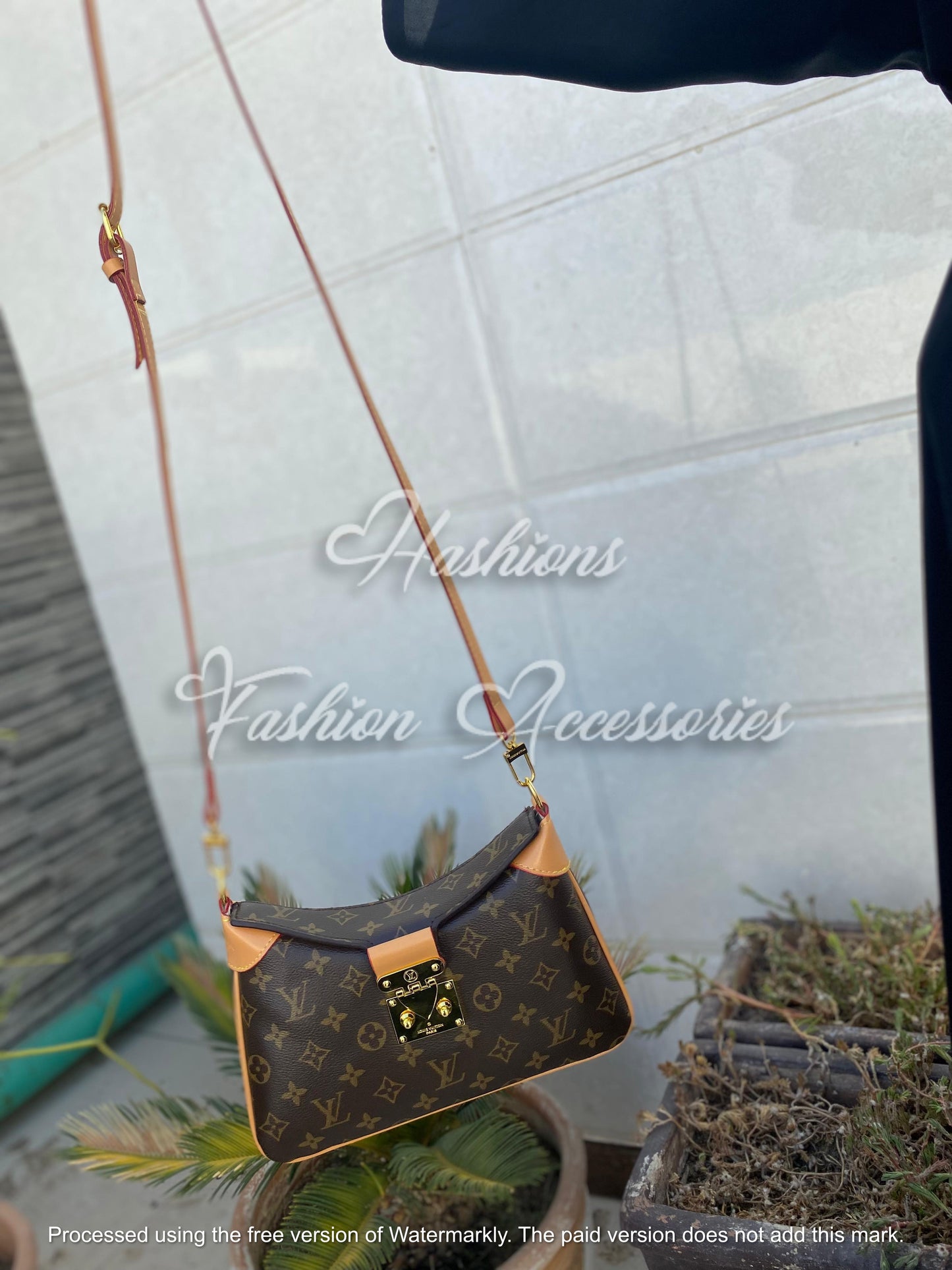 L-V Crossbody Bag