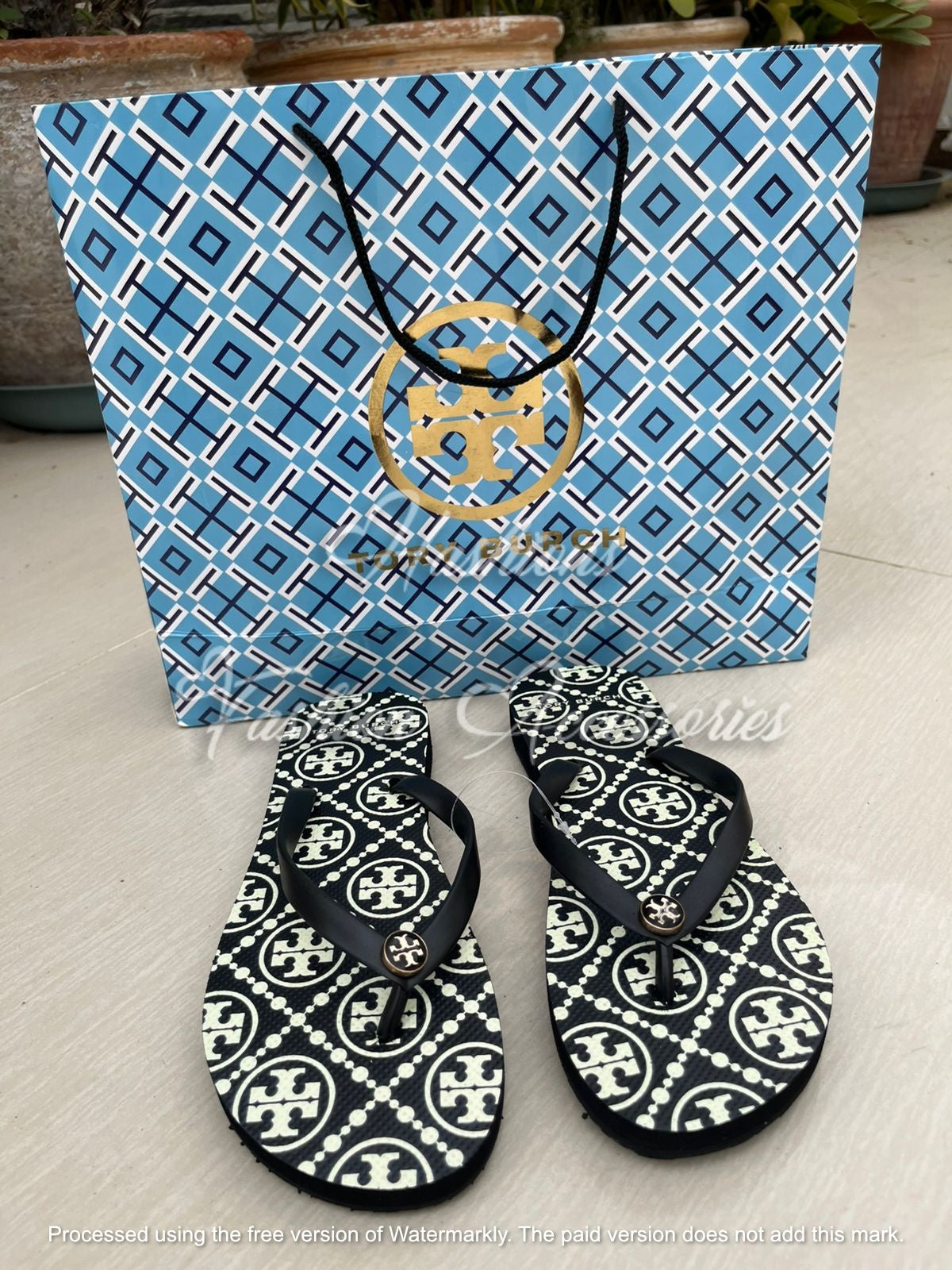 Tory Flip Flops