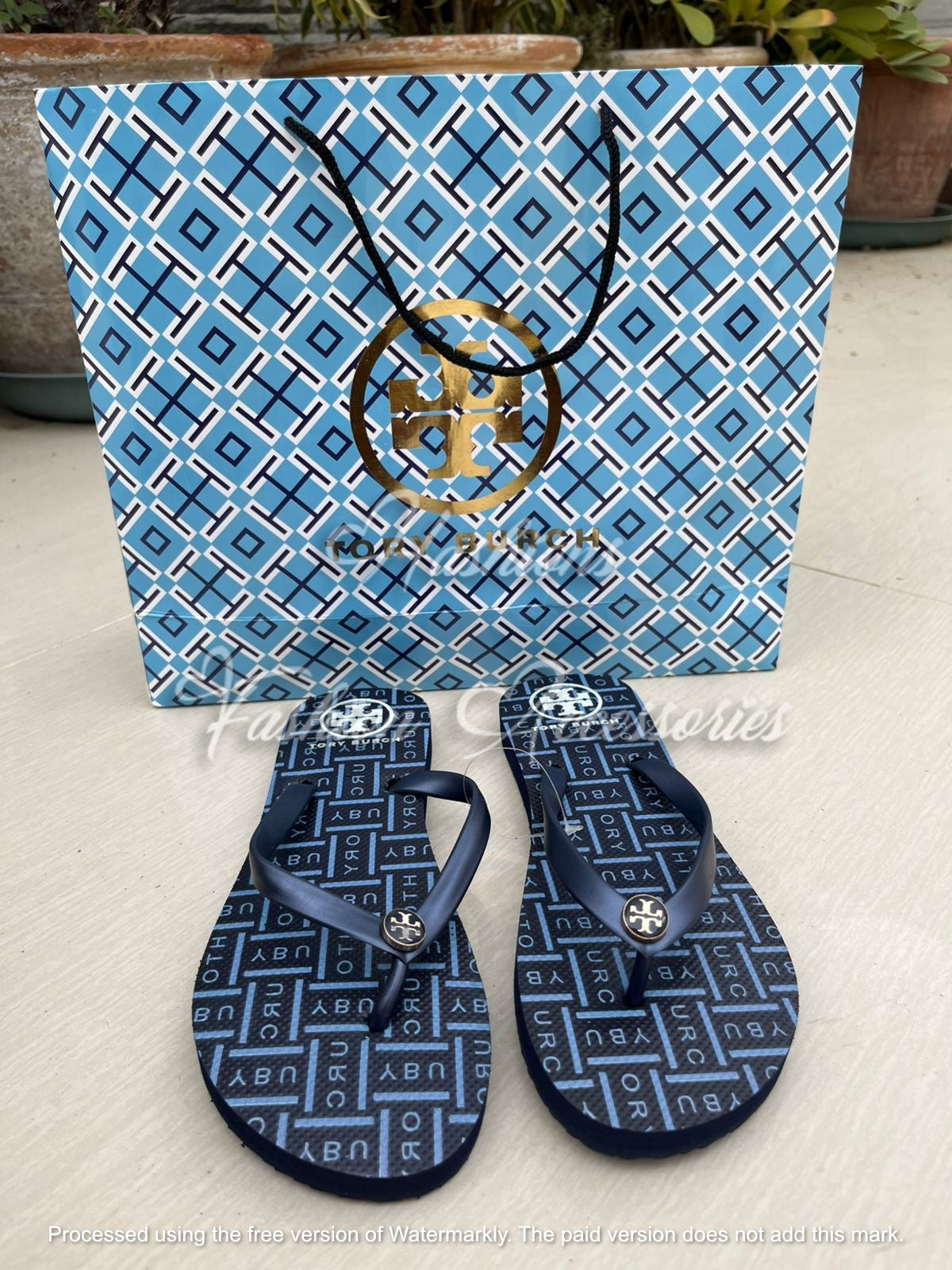 Tory Flip Flops