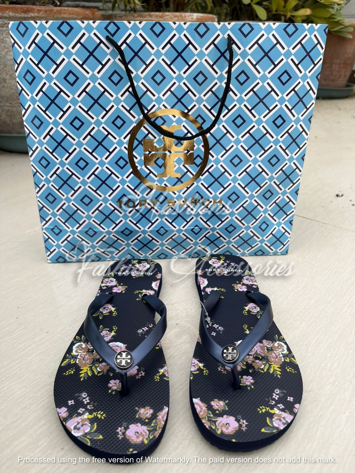 Tory Flip Flops