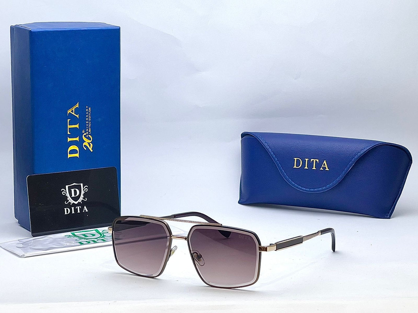 Unisex Square Sunglasses – Gradient UV Protection Lenses, Premium Metal Frame