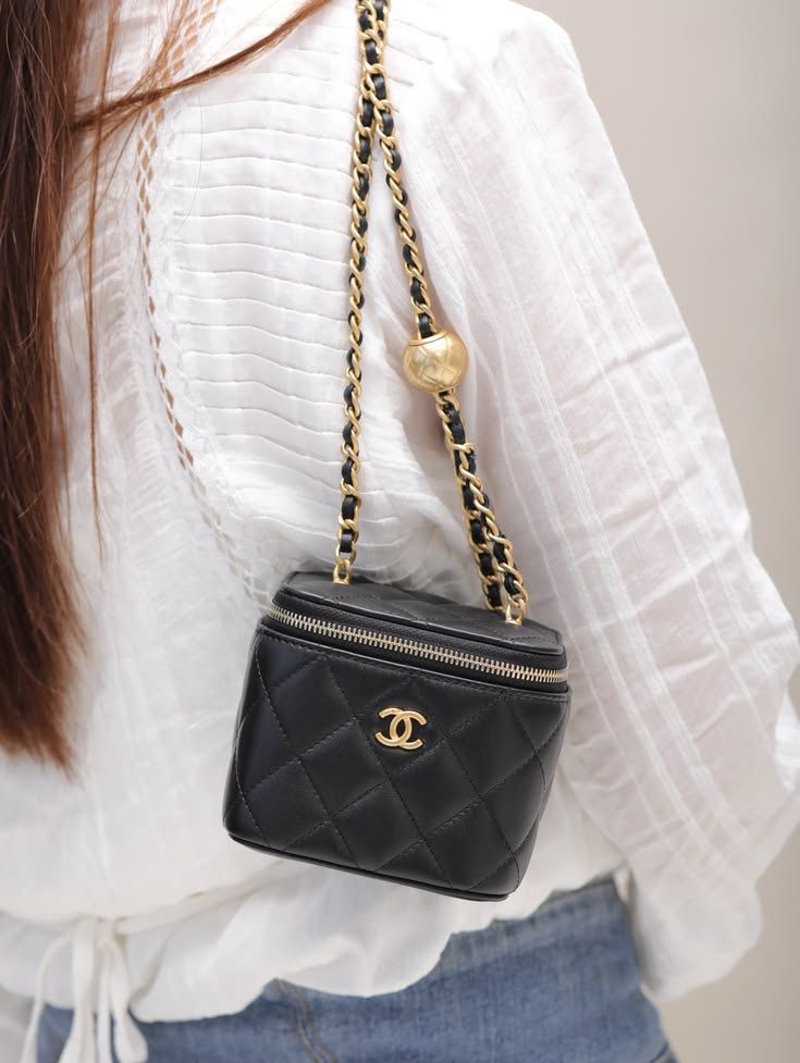Quilted Leather Mini Vanity Case