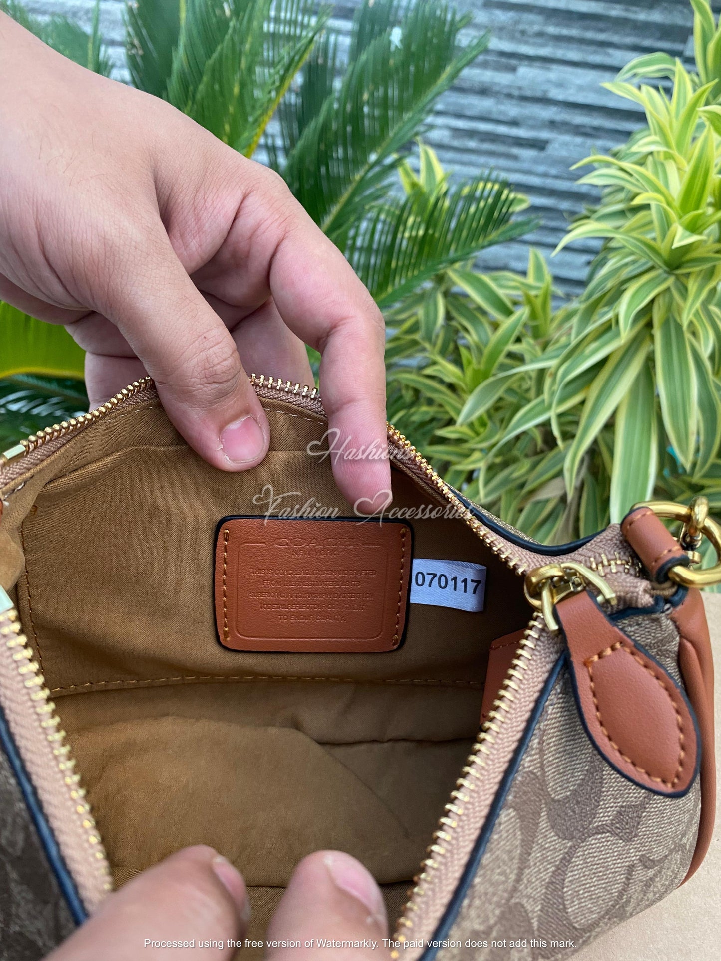 TERI Shoulder Bag