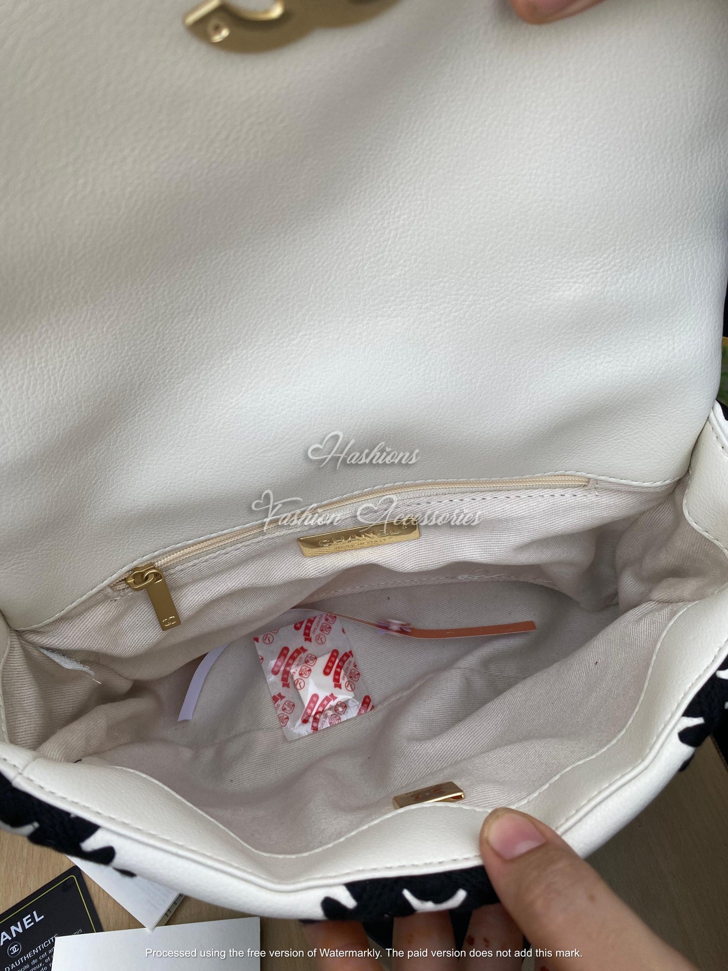 CHAN-EL Flap Bag 19 (Crochet) - White
