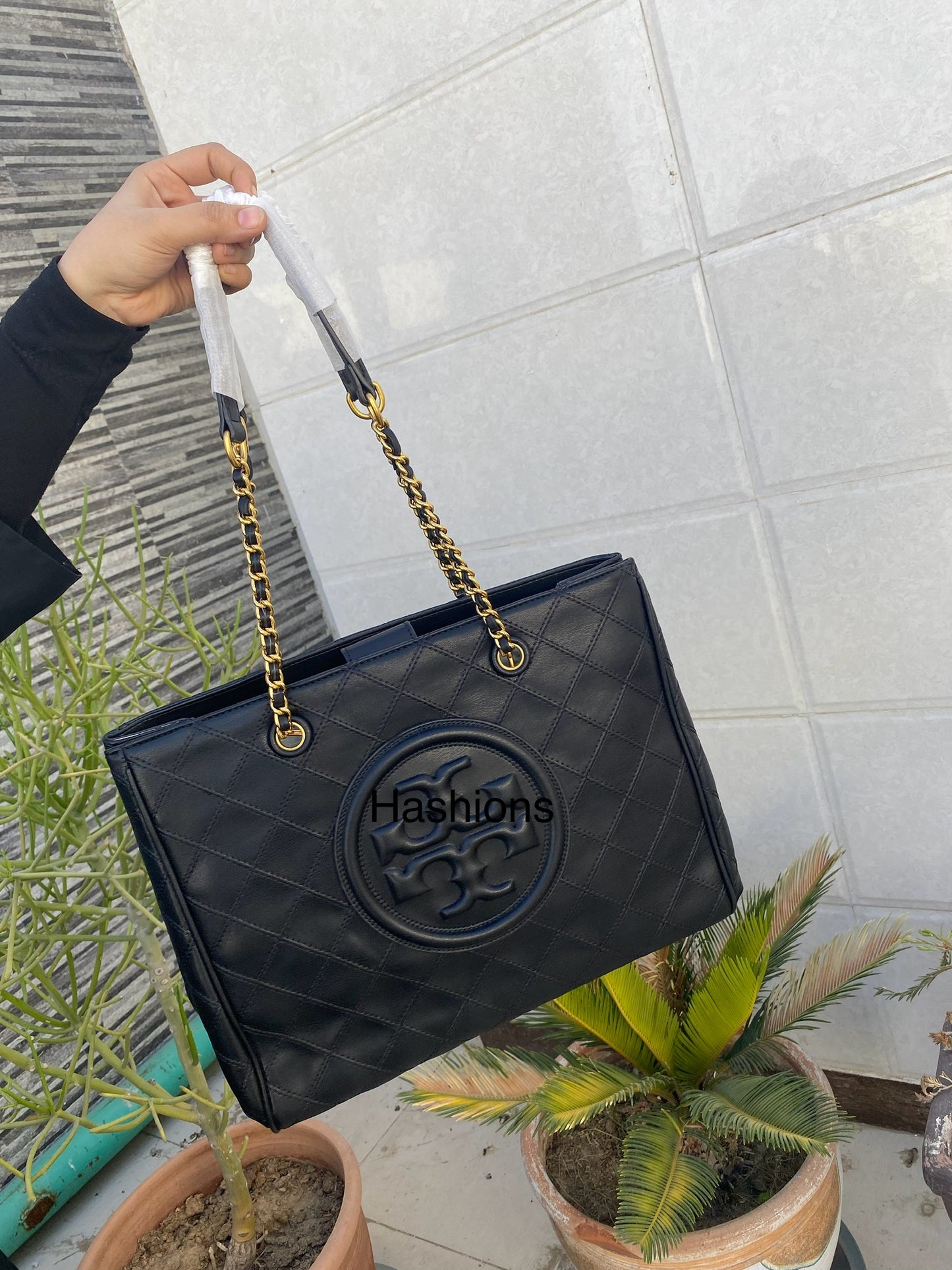 TB Diamond Pattern Tote Bag