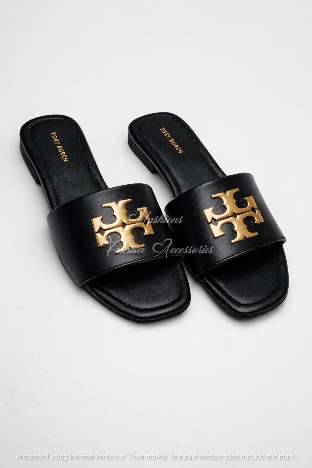 Elegant Gold-Emblem Flat Slides - Chic Open-Toe Leather Sandals