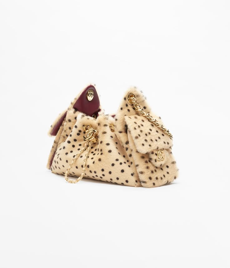 Spotted Fuzzy Bucket Bag