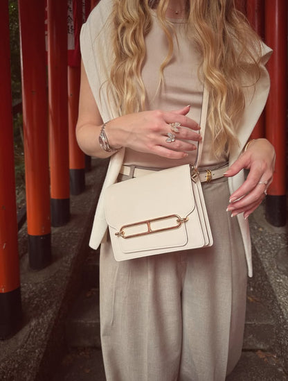 Structured Flap Crossbody Bag – Elegant Luxury Style for Women