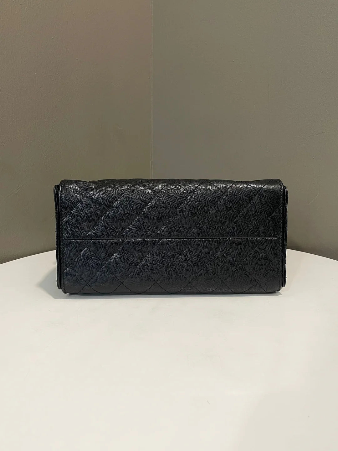 Quilted Caviar Leather Chain Tote – Small (26×30×14 cm) – Pre-Order