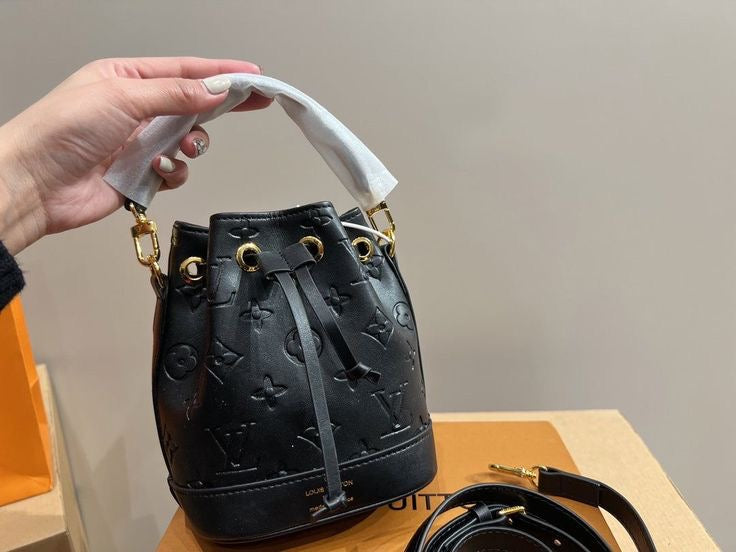L-V Bucket Bag