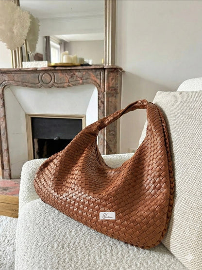 Woven Hobo Bag – Everyday Luxury Shoulder Bag