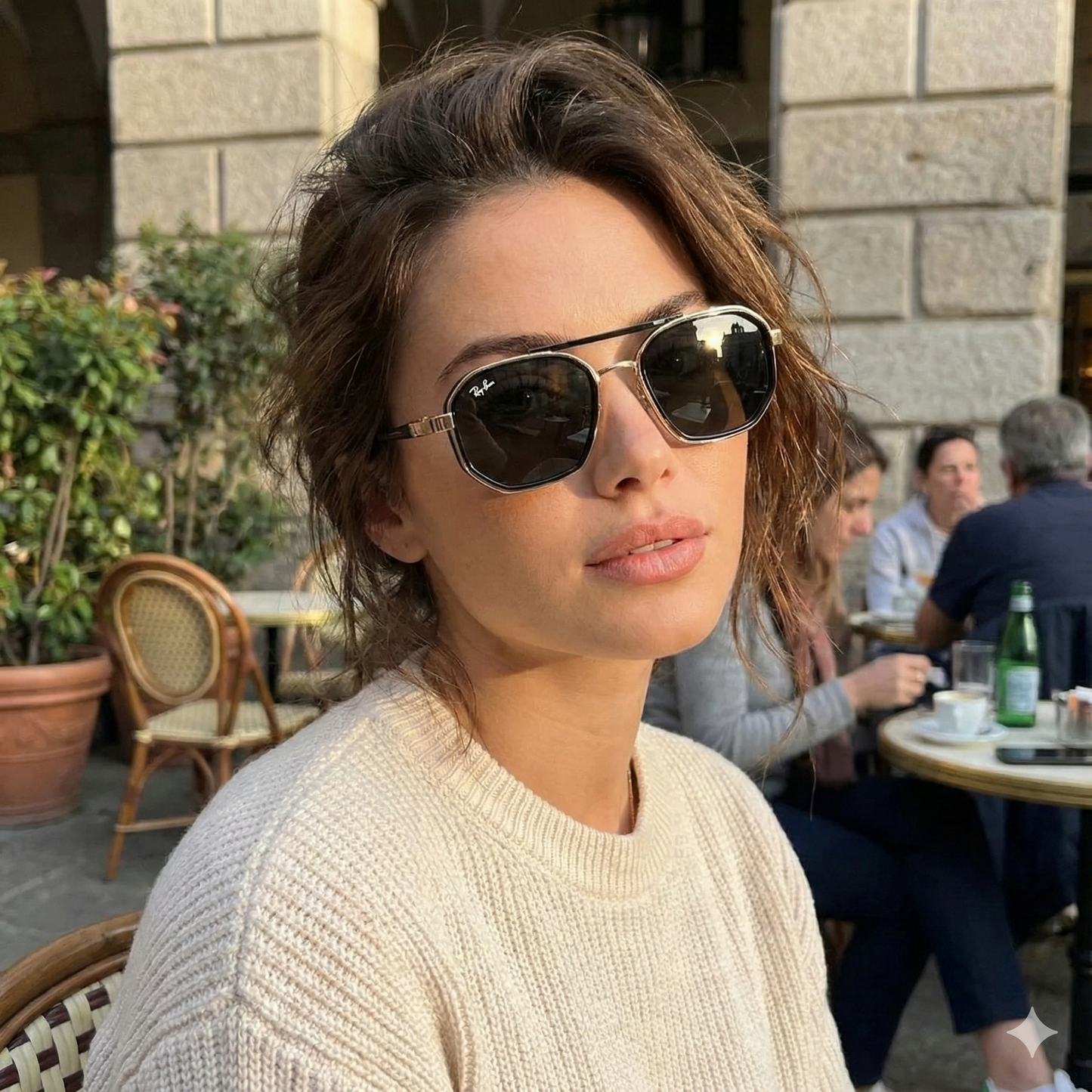 Geometric Square Sunglasses – Dual-Tone Frame UV400 Shades (Multiple Colors)