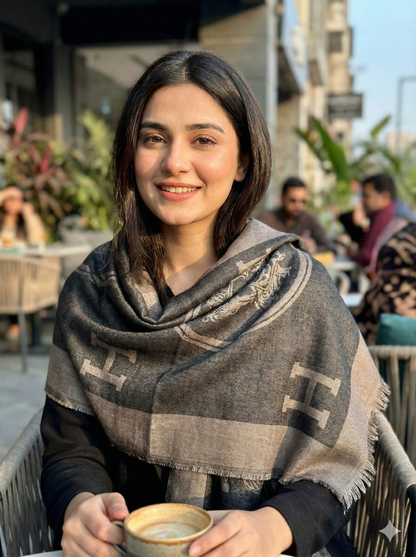 Luxury Pashmina Scarf for Women – Soft Winter Wrap