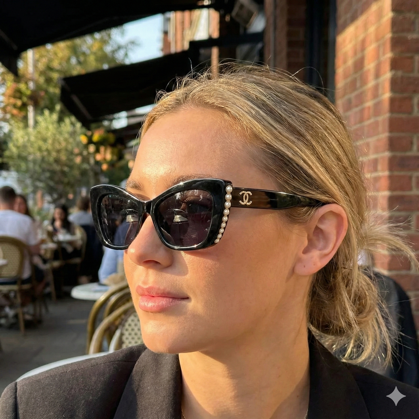 Elegant Cat Eye Sunglasses for Women – Pearl Detail UV400 Luxury Shades