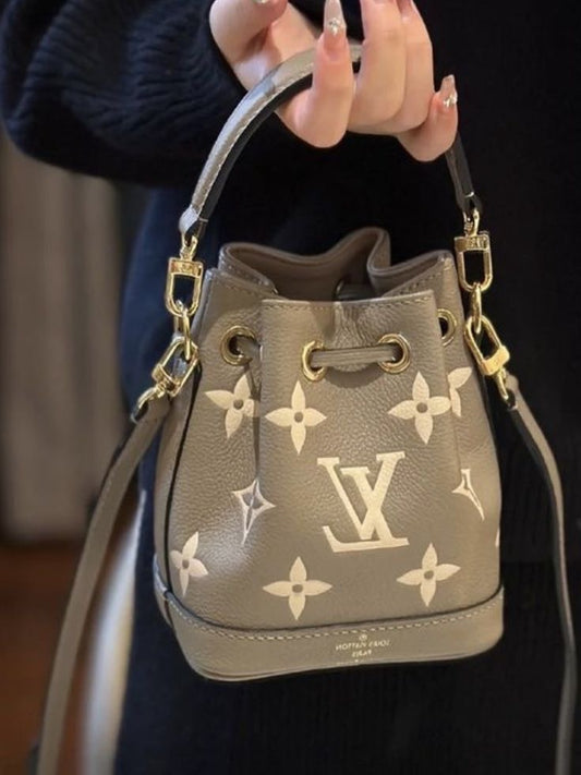 L-V Bucket Bag