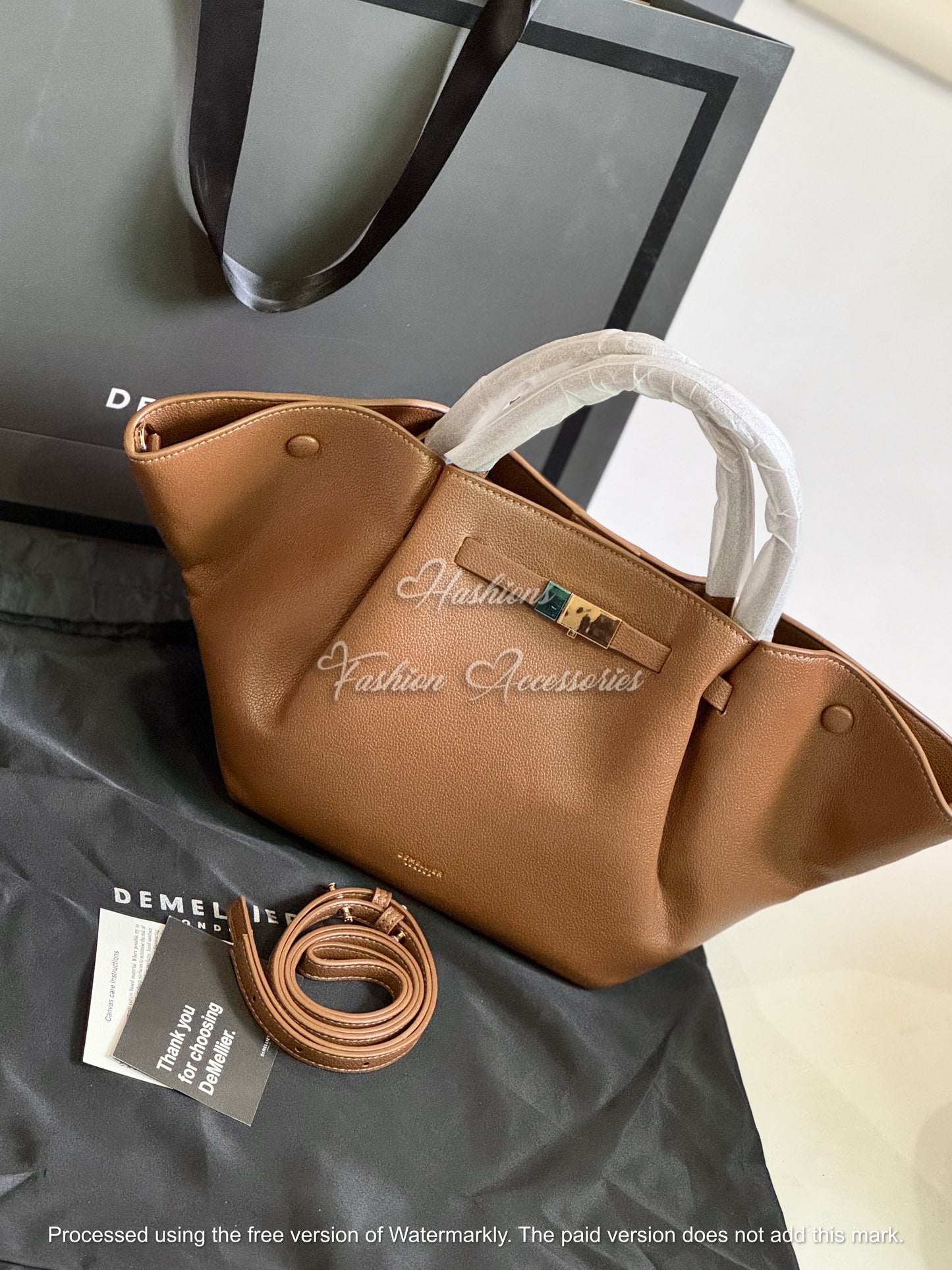 Winged Pebble Leather Tote - Versatile Medium Top-Handle Bag