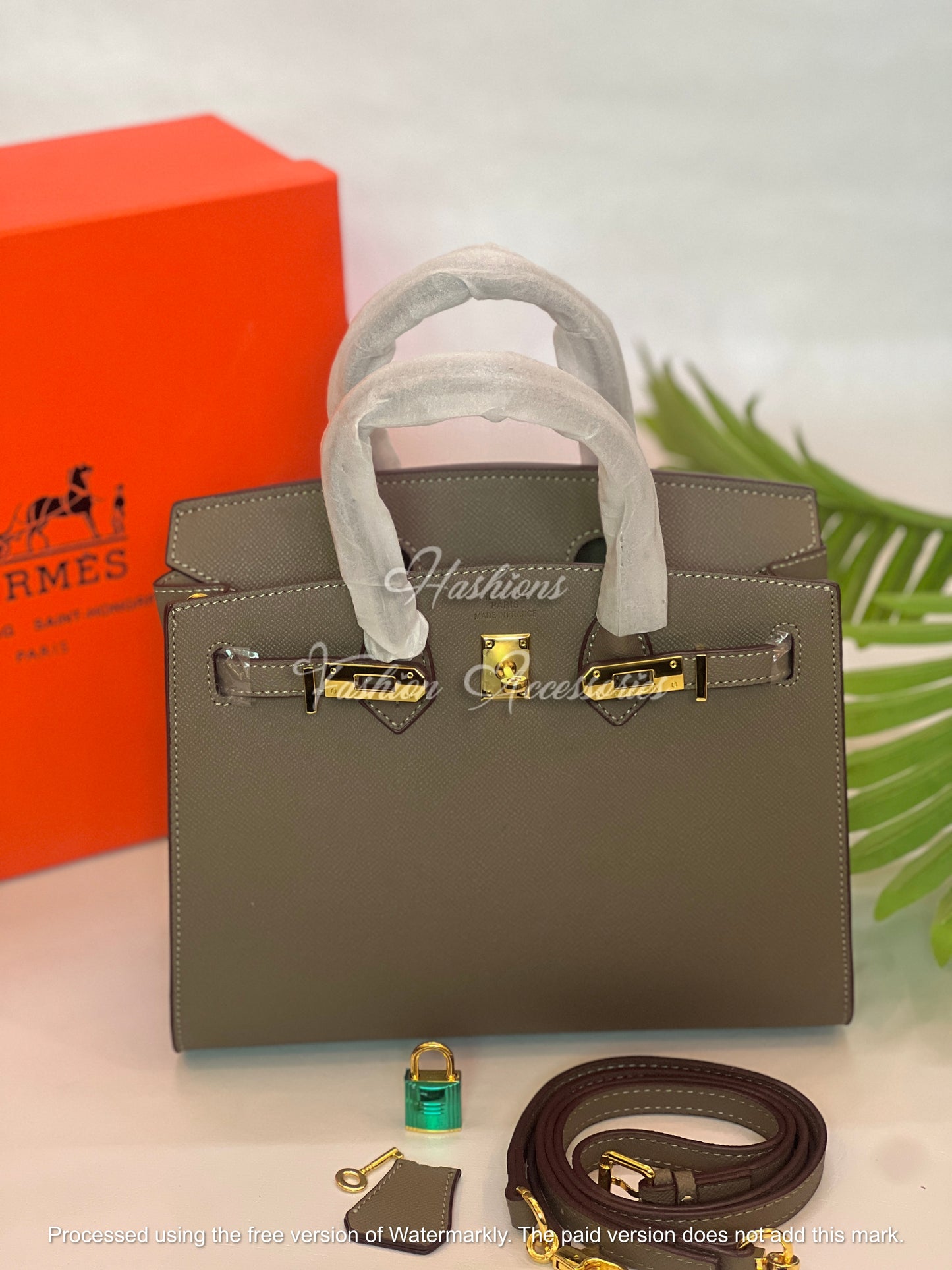 Mini 25cm Top-Handle Tote – Structured Satchel with Crossbody Strap & Gold Hardware