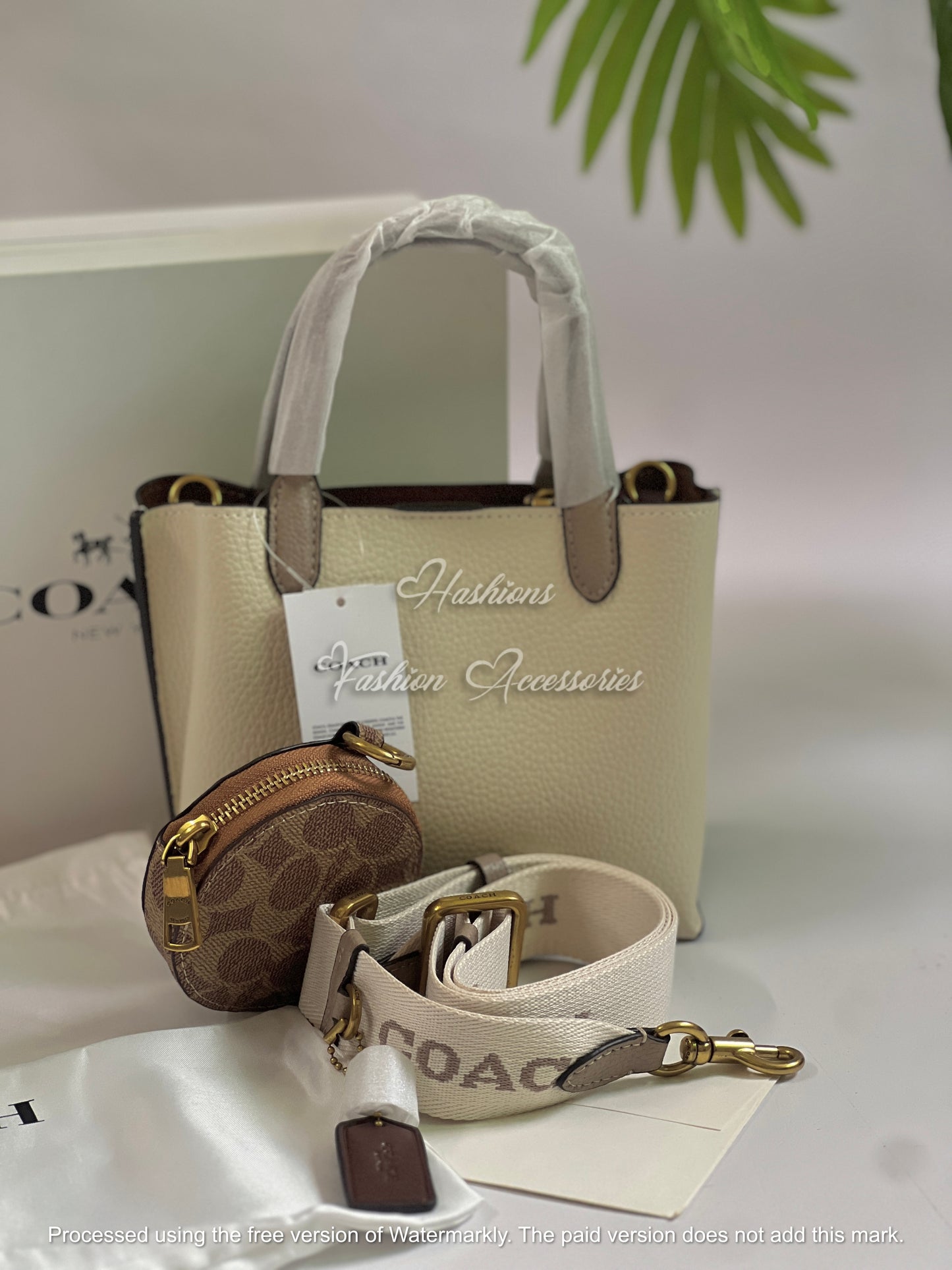 Mini Top-Handle Satchel in Ivory – Two-Tone Pebble, Turn-Lock, Detachable Crossbody