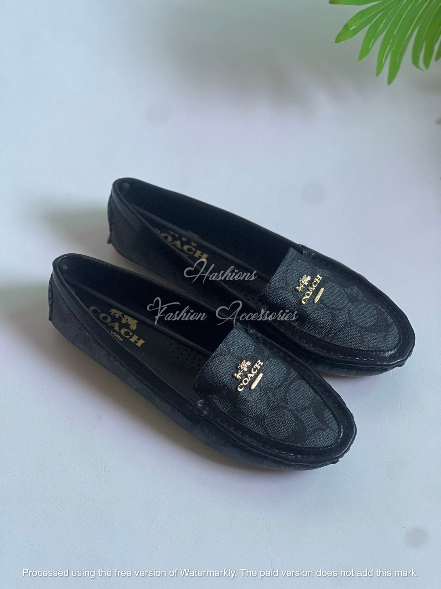 Women’s Premium Comfort Moccasin Loafers with Soft Insole – Everyday Slip-On Flats