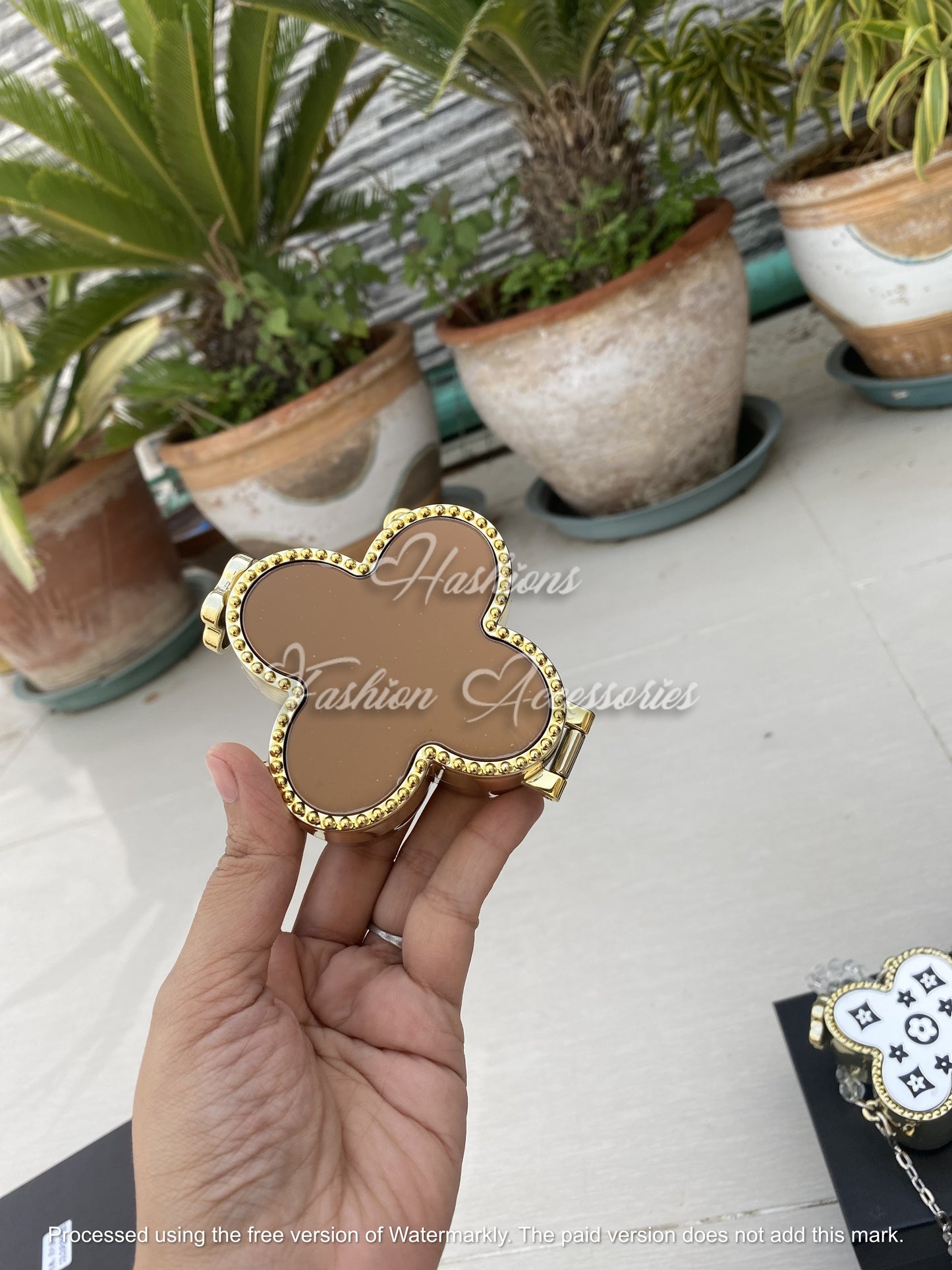 Bijou Clutch