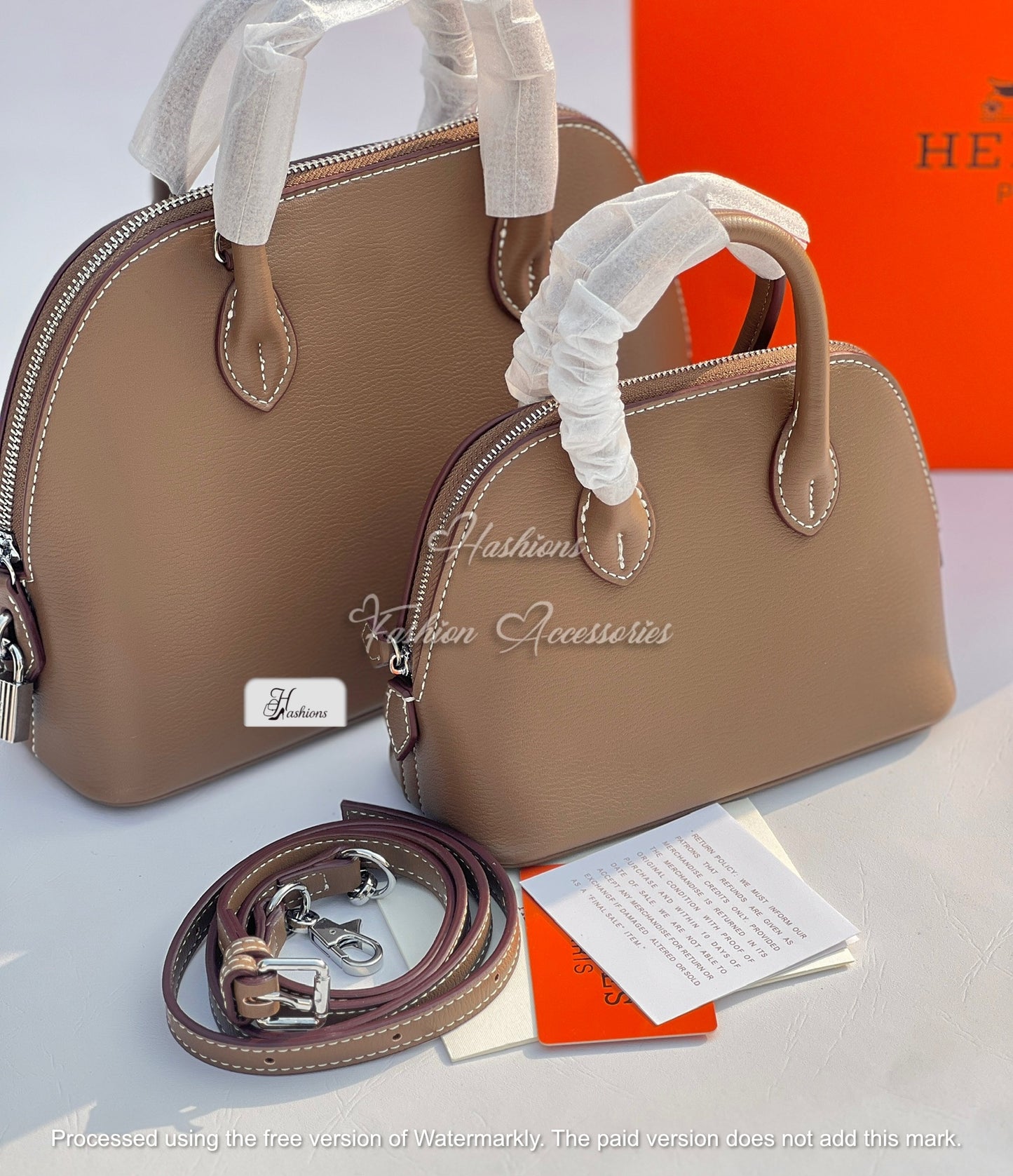 Classic Structured Dome Satchel – Grained Leather Top-Handle Bag with Padlock Detail