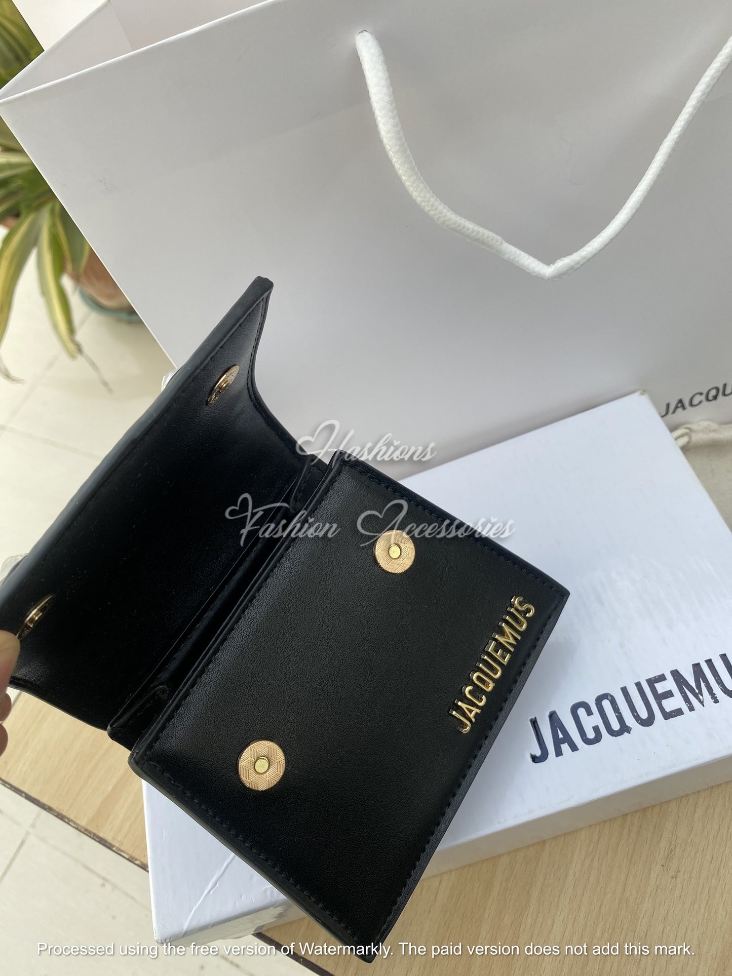 Chiquito-Style Mini Top-Handle Bag | Hashions