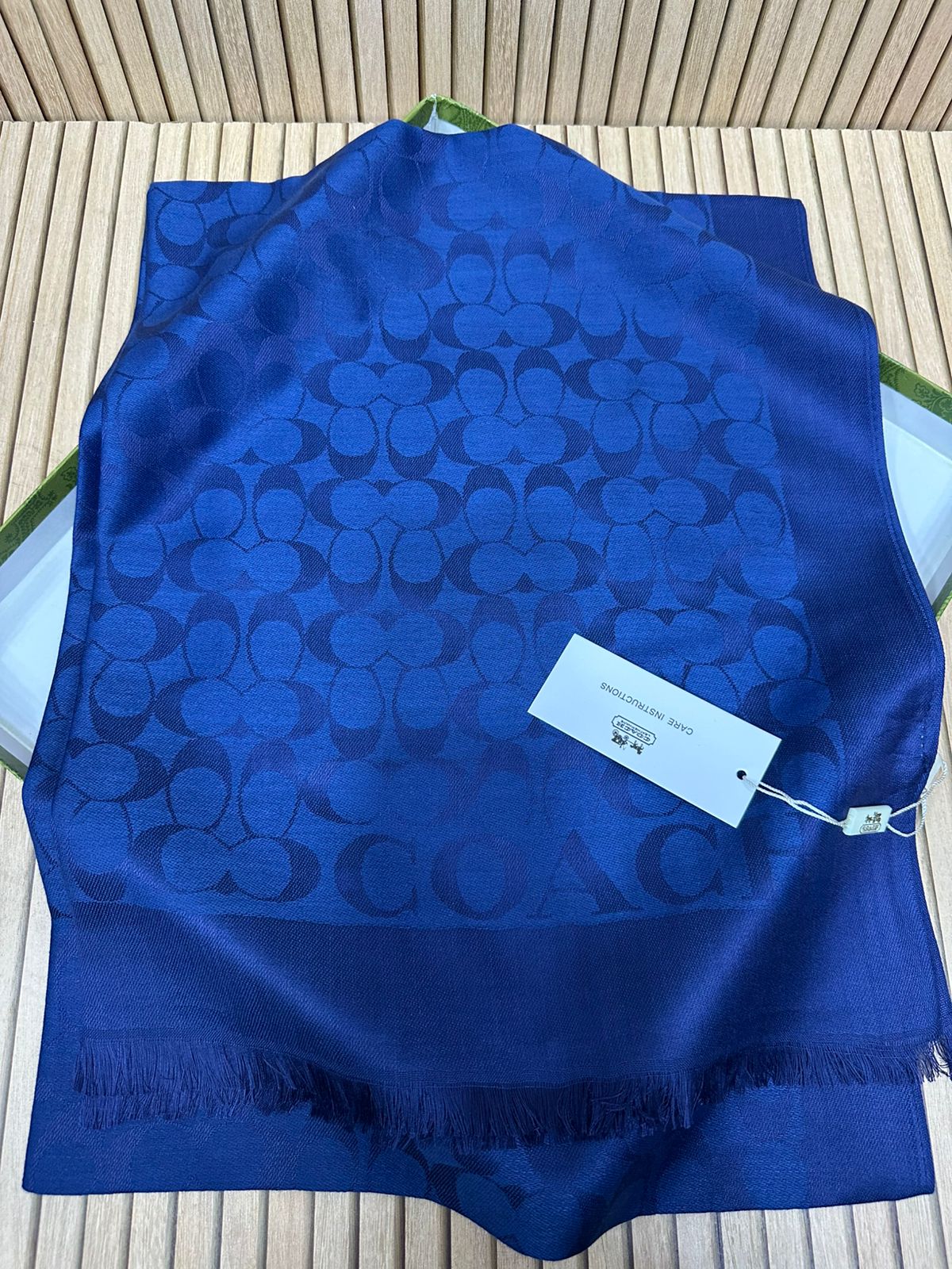 Elegant Jacquard Pashmina Scarf for Women – Soft Winter Shawl & Wrap