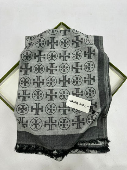 Signature Jacquard Pashmina Scarf for Women – Luxury Winter Wrap