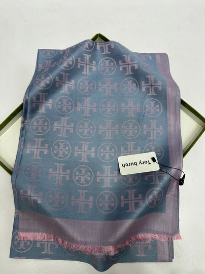 Signature Jacquard Pashmina Scarf for Women – Luxury Winter Wrap