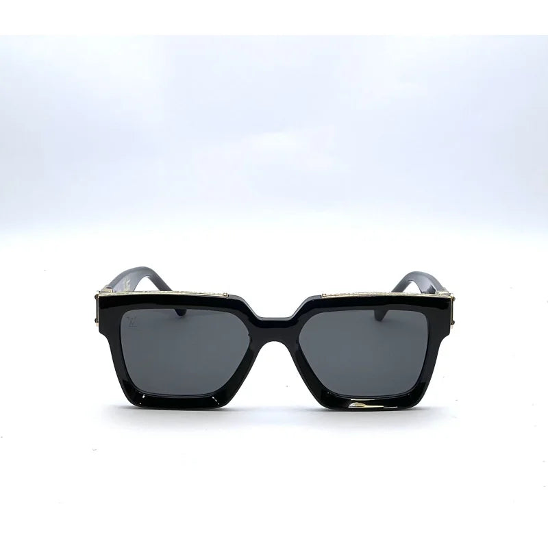 Bold Square Luxury Sunglasses – Gold Accent UV400 Shades for Men & Women