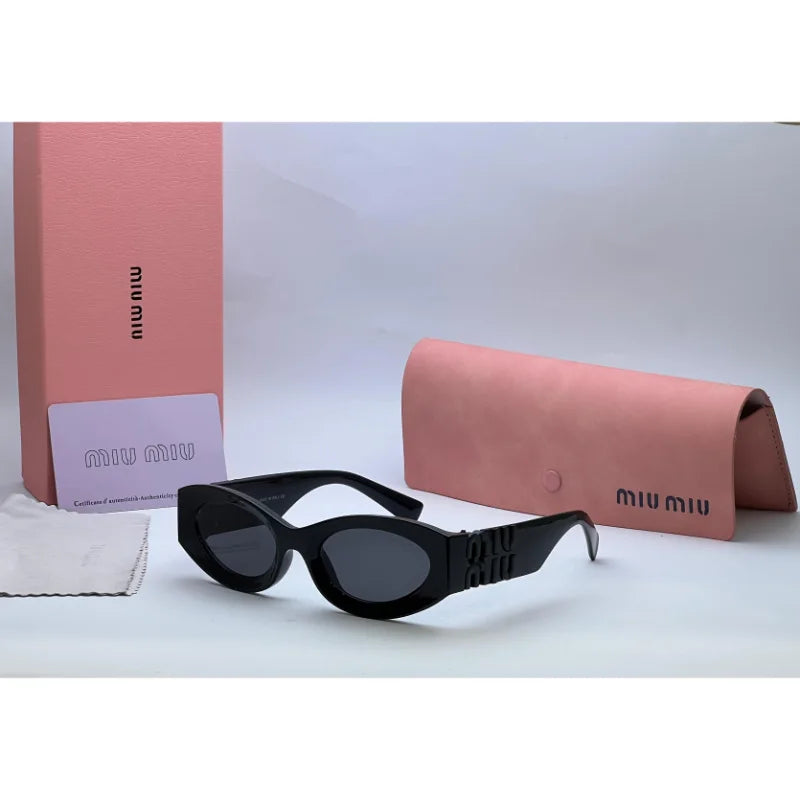 Women’s Retro Oval Cat-Eye Sunglasses – Thick Frame, UV400, Trendy Street Style (4 Colors)