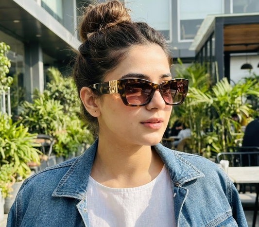 Women’s Square Frame Sunglasses – Luxe Gradient Lens UV400 Shades