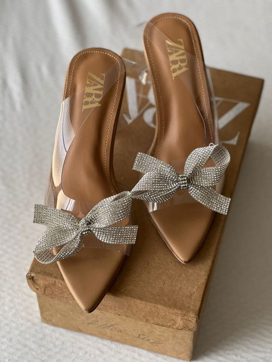 Bow Heels