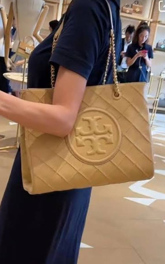 TB Diamond Pattern Tote Bag