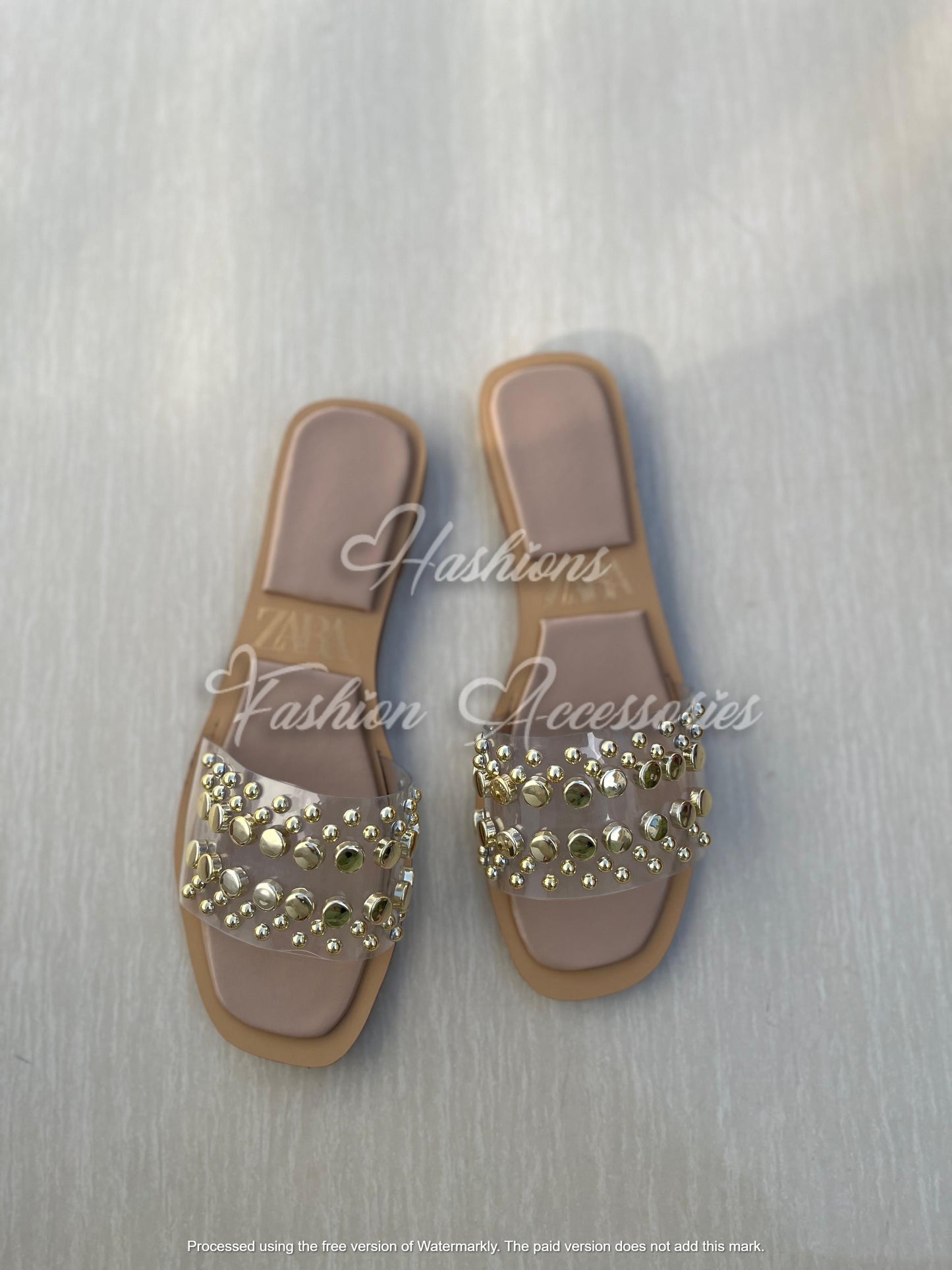 Gold Studs Flats