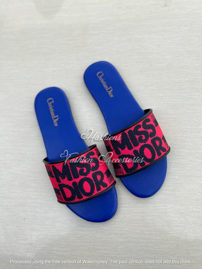 Miss Dior Graphic Slides – Bold Logo Flat Sandals