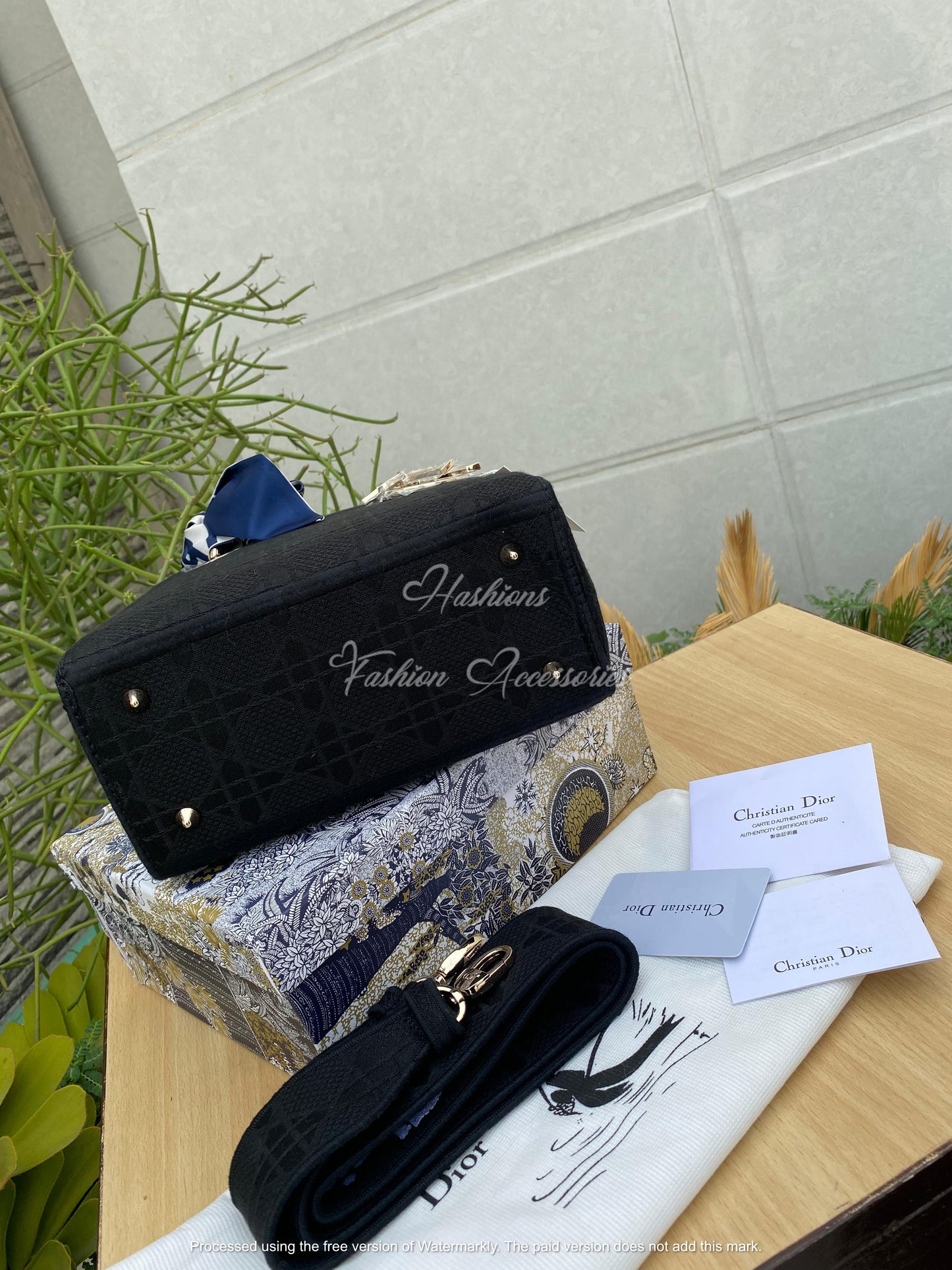 Dior D Lite Handbag