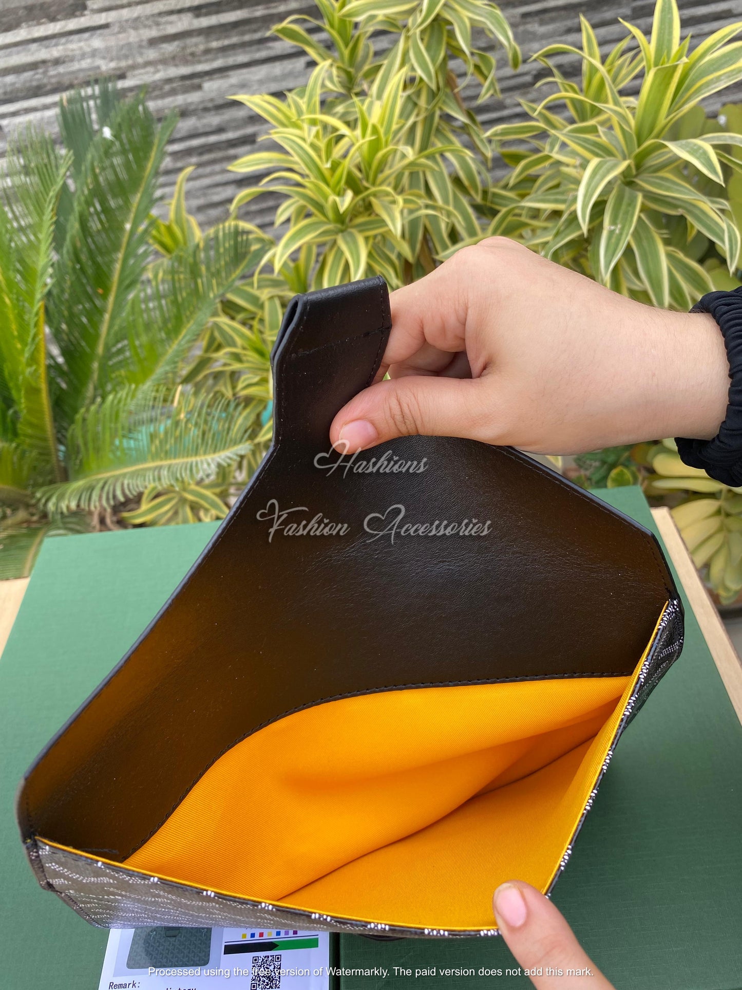 Go-Yard Envelope Bag