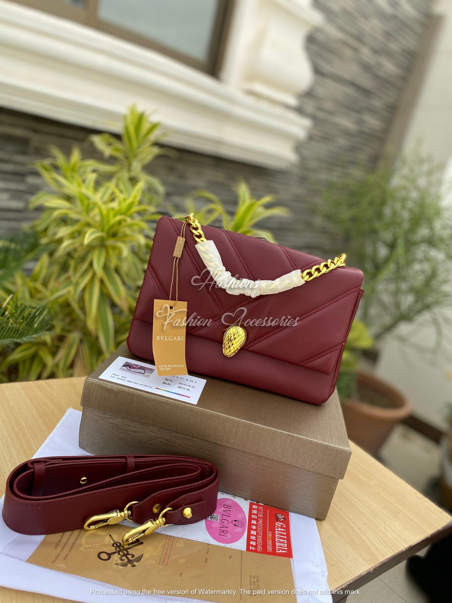 BVL-GARI-Quilted Shoulder Bag with Gold Serpent Clasp