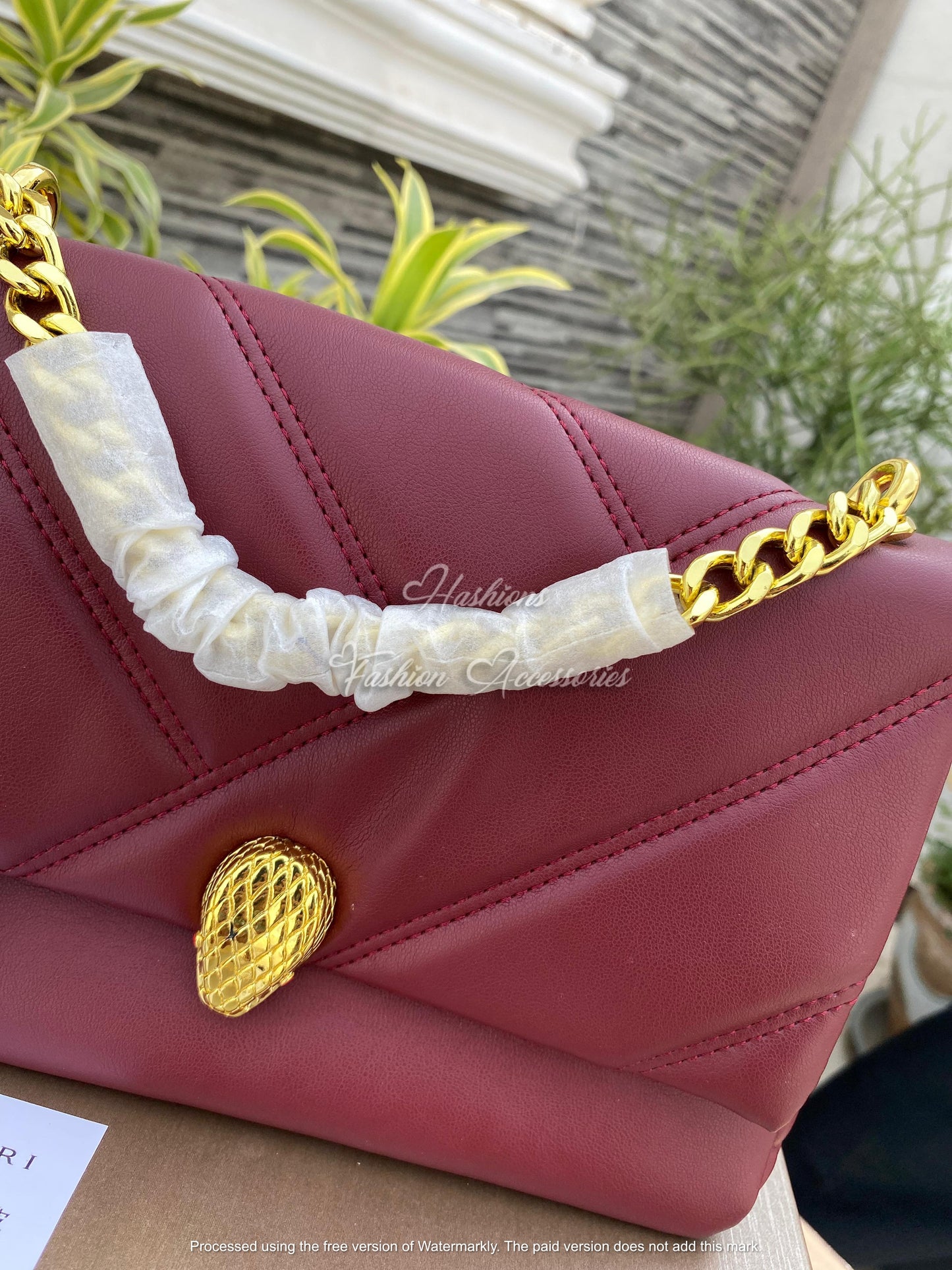 BVL-GARI-Quilted Shoulder Bag with Gold Serpent Clasp