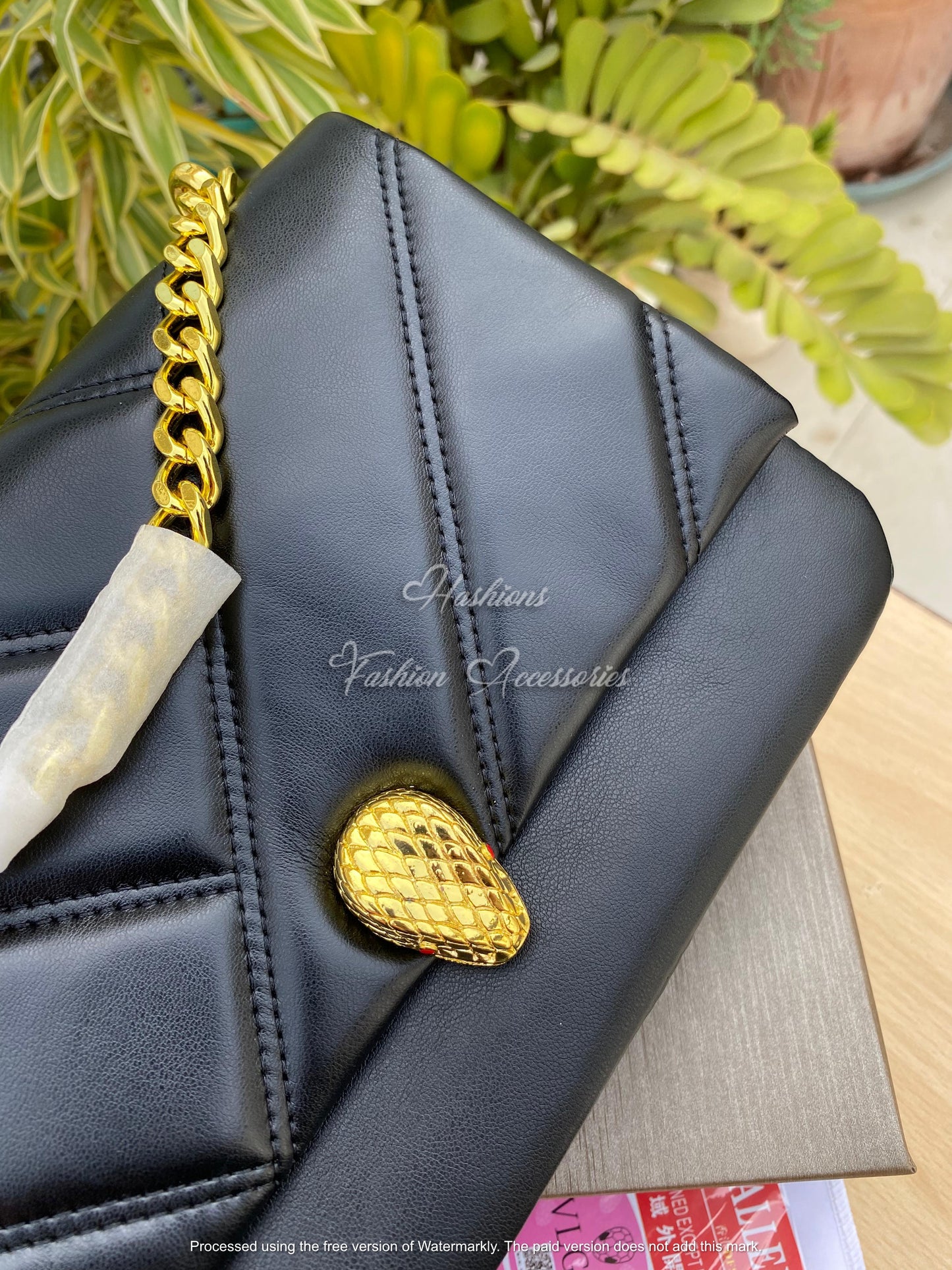 BVL-GARI-Quilted Shoulder Bag with Gold Serpent Clasp