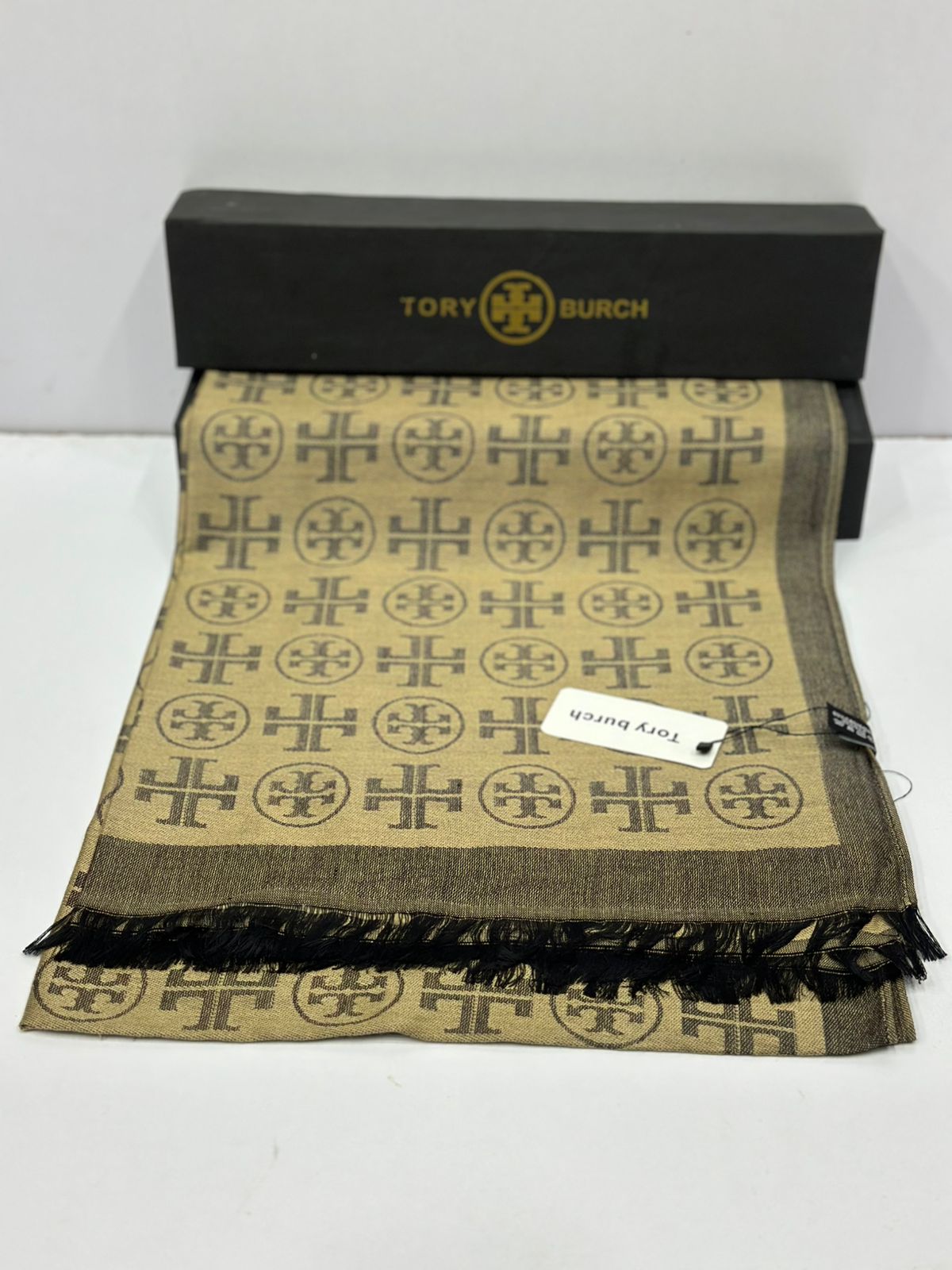 Classic Jacquard Pashmina Scarf for Women – Soft Winter Wrap | Premium Collection