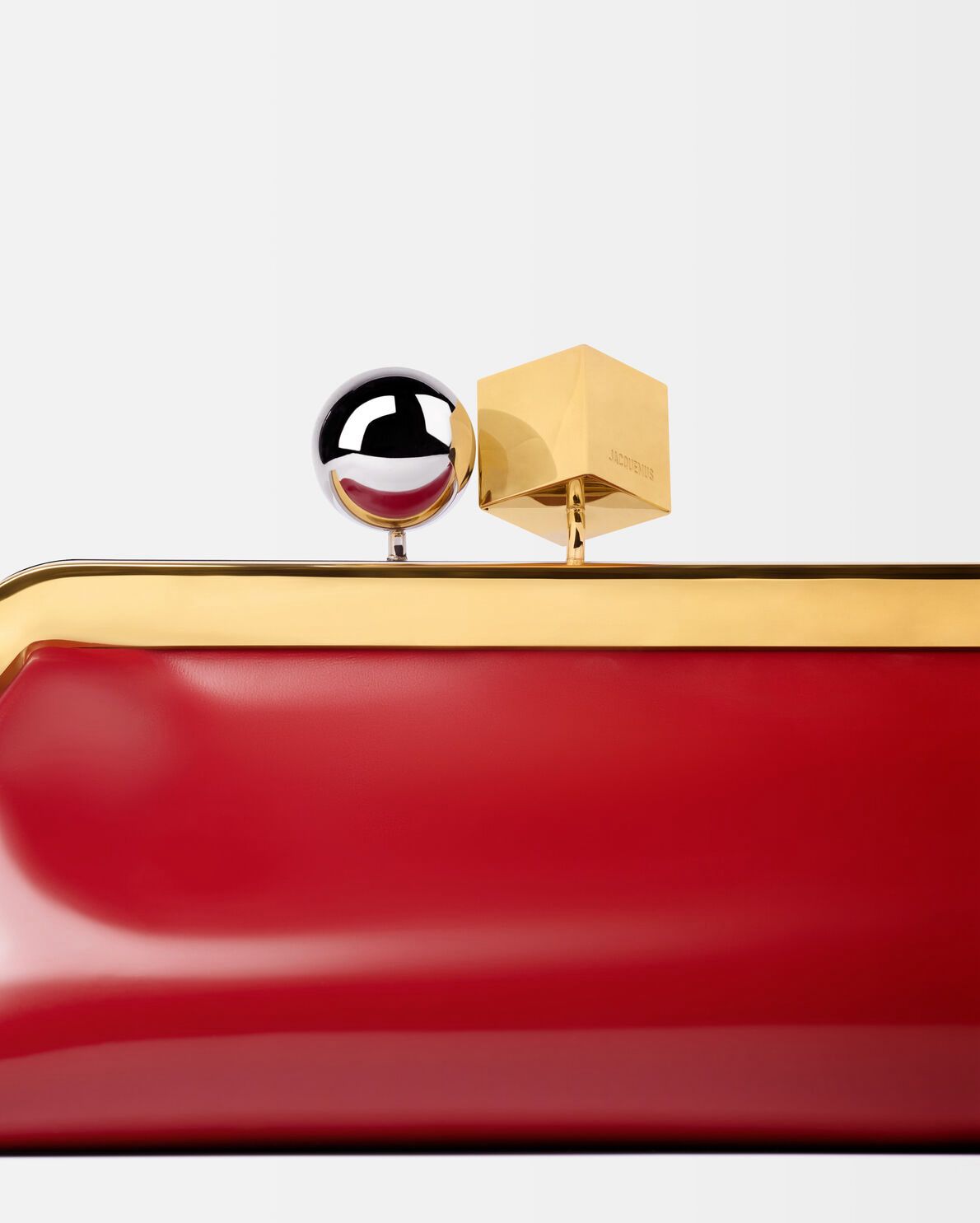 Red Frame Shoulder Clutch – Patent Baguette with Kiss-Lock & Strap