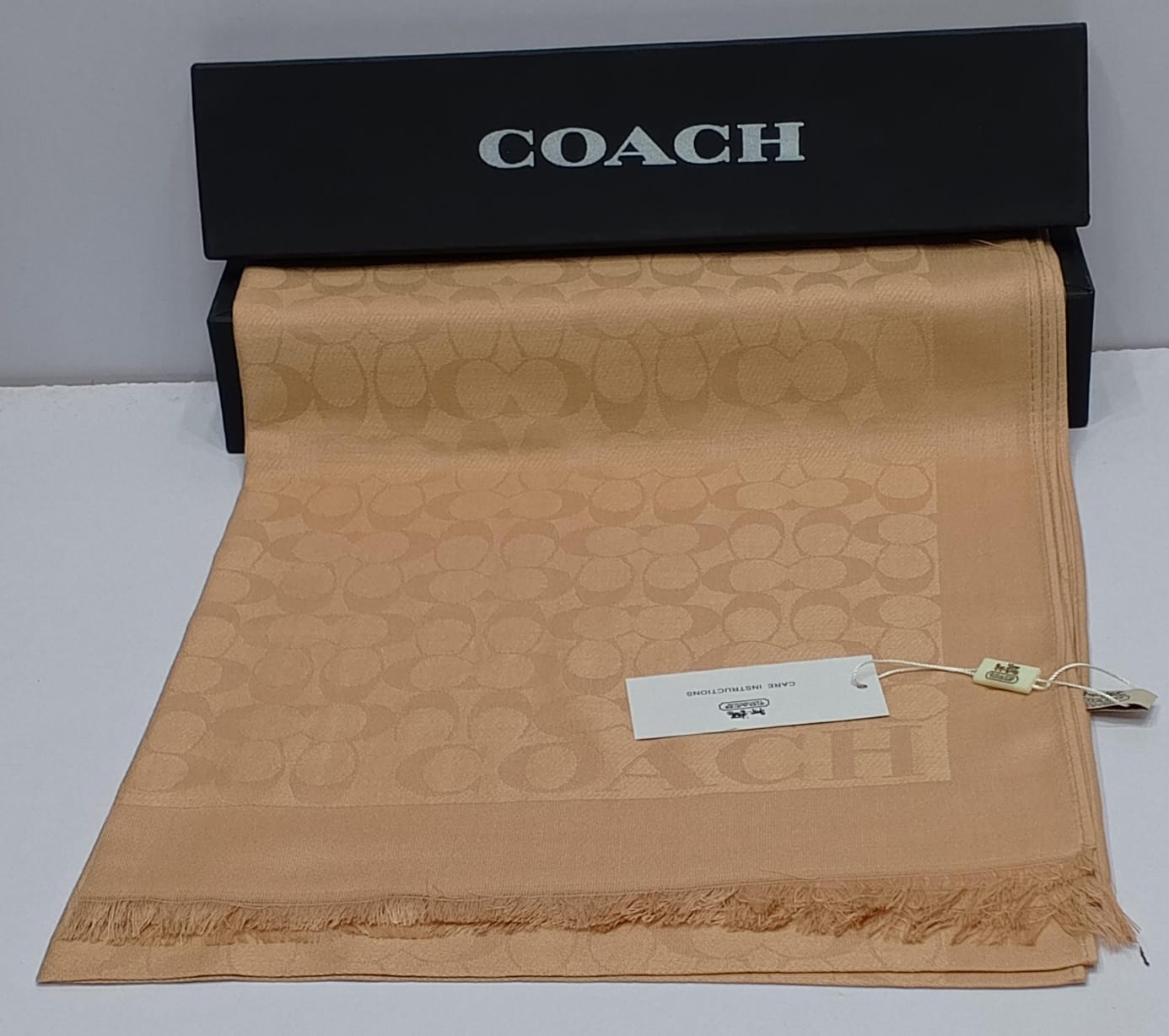 Elegant Jacquard Pashmina Scarf for Women – Soft Winter Shawl & Wrap (Multiple Colors)